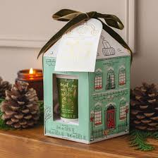 Snow House Gift Set – Meet Me Under The Mistletoe